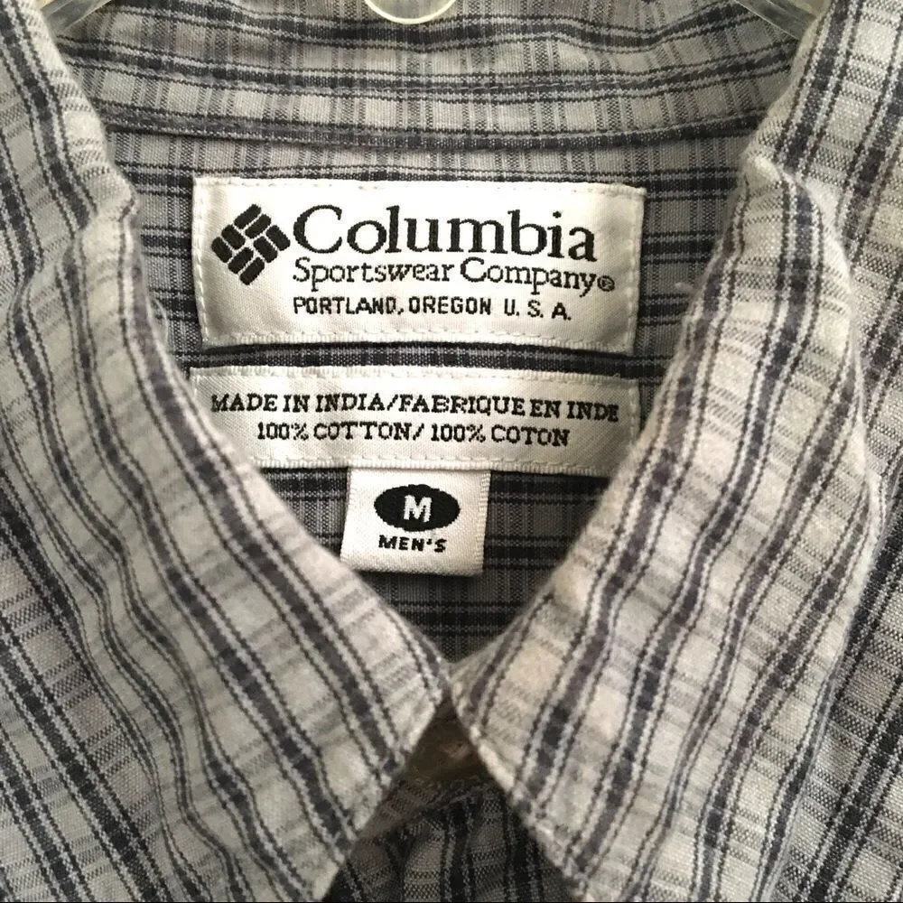 ‎Columbia button front short sleeve shirt M